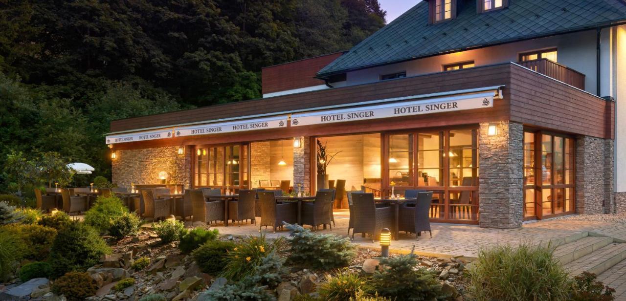 Hotel Singer Ludvikov Exterior photo